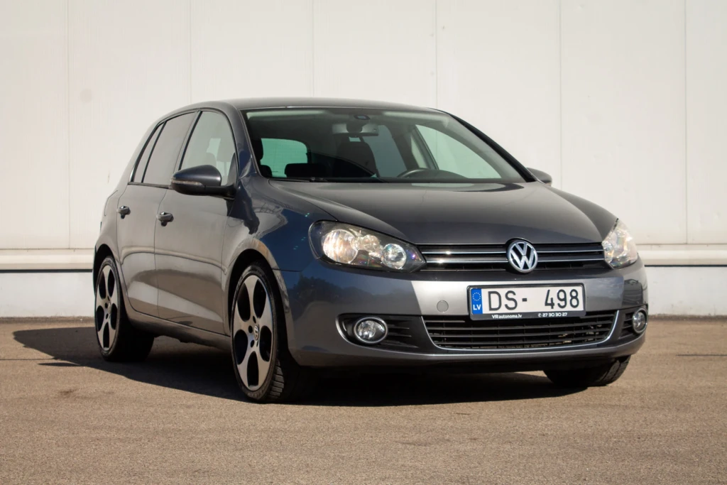VW GOLF